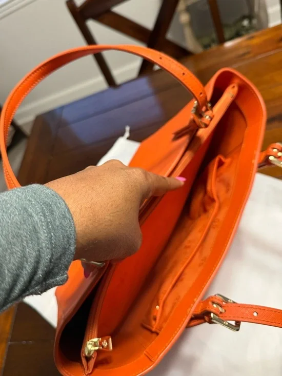 Tory Burch York Large Buckle Tote | Saffiano Leather | Mandarin Orange - Picture 5 of 7